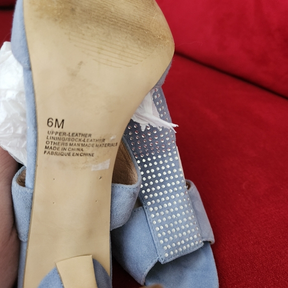 Strap Heel Blue Grey suede. - Picture 2 of 3